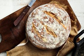 No-Knead Buttermilk Bread