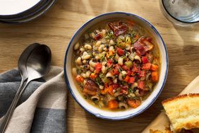 Southern Living Easy Black Eyed Peas in a bowl to serve