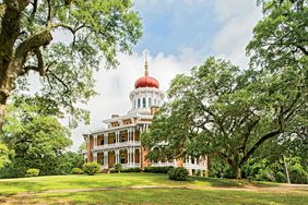 Longwood Mansion in Natchez, Mississippi