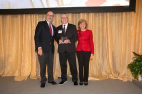 Shaun Brennan receiving the Presidential Award for Excellence in Biomedical Sciences, 2022