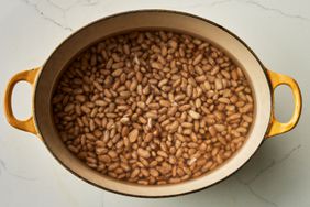 pinto beans soaking in water