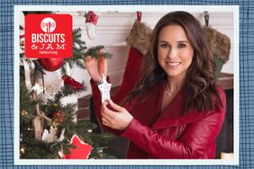 Lacey Chabert Biscuits & Jam Tout