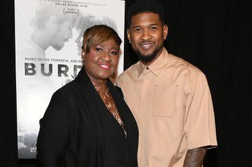 Usher Raymond and his mother